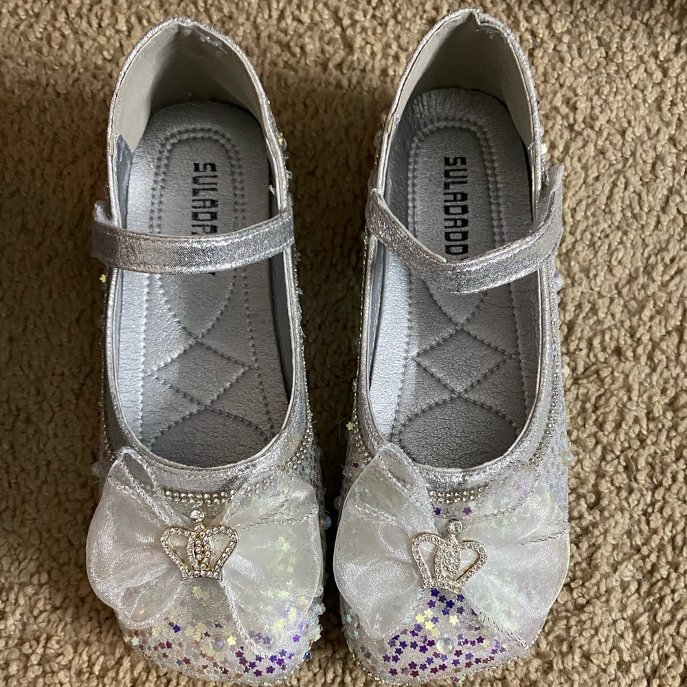Girl’s silver dress shoes